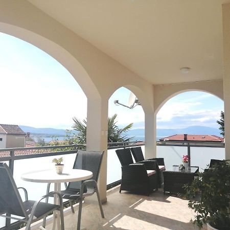 Lovely Sea View House In Malinska Island Krk Esterno foto