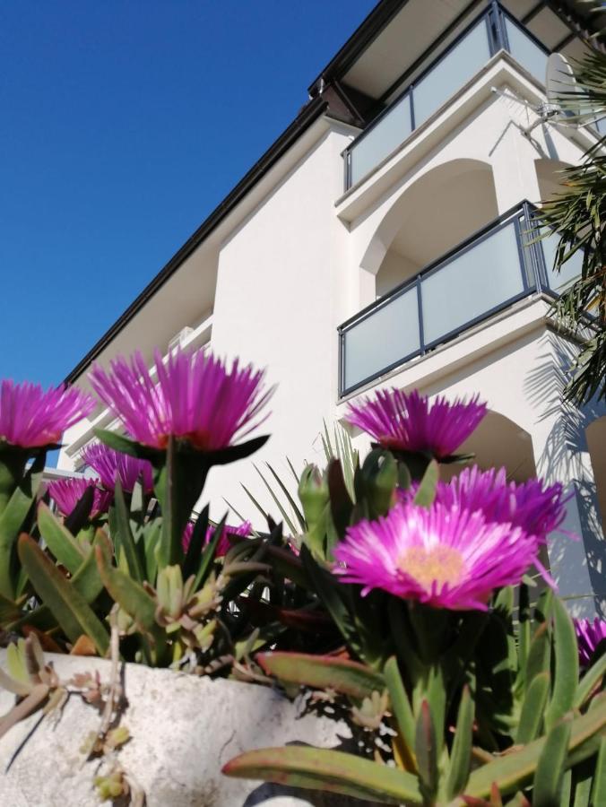 Lovely Sea View House In Malinska Island Krk Esterno foto